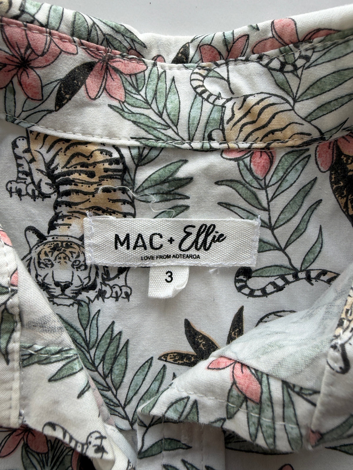 Mac + Ellie Tshirt (3)
