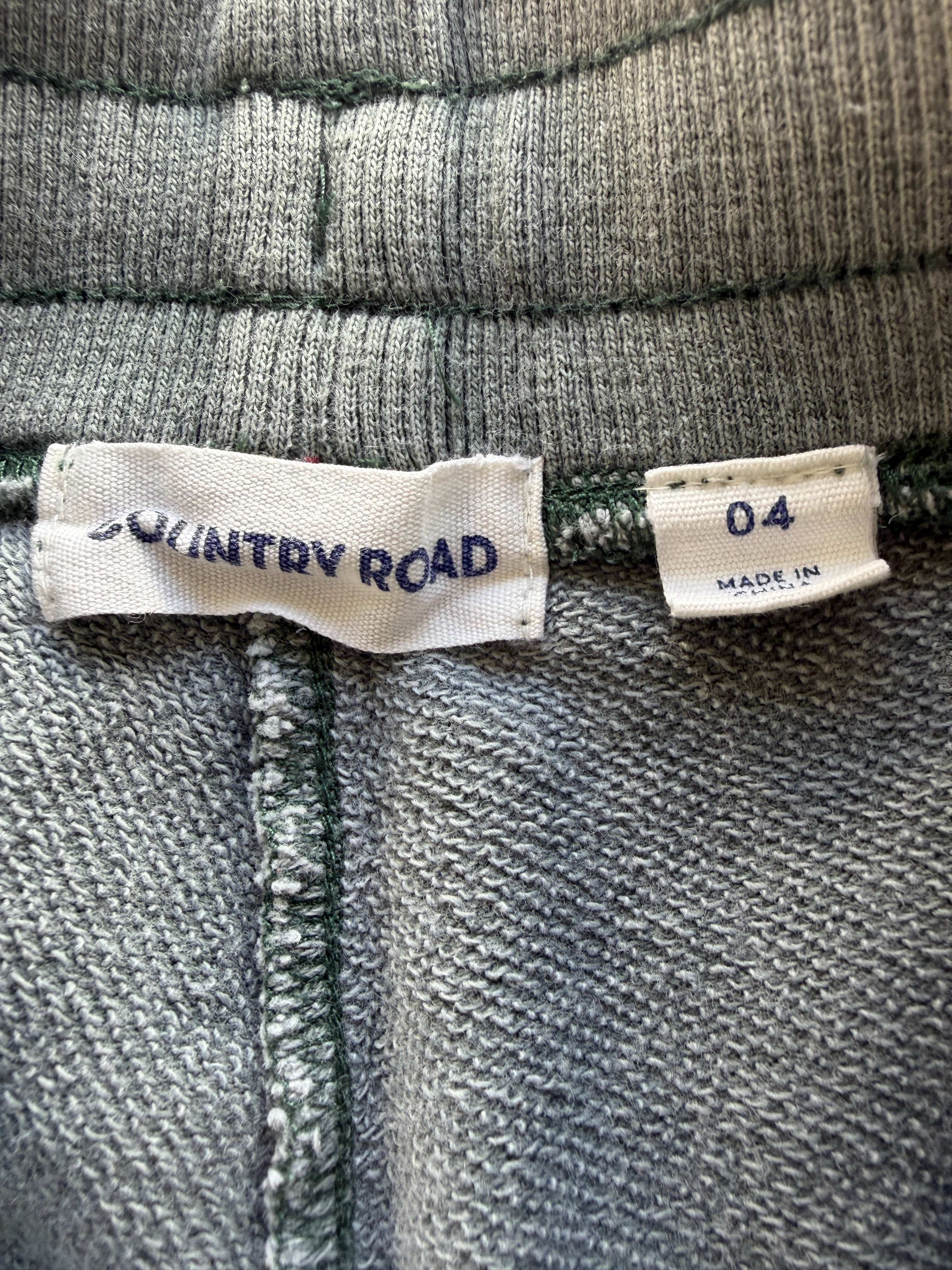 Country Road Shorts (4)