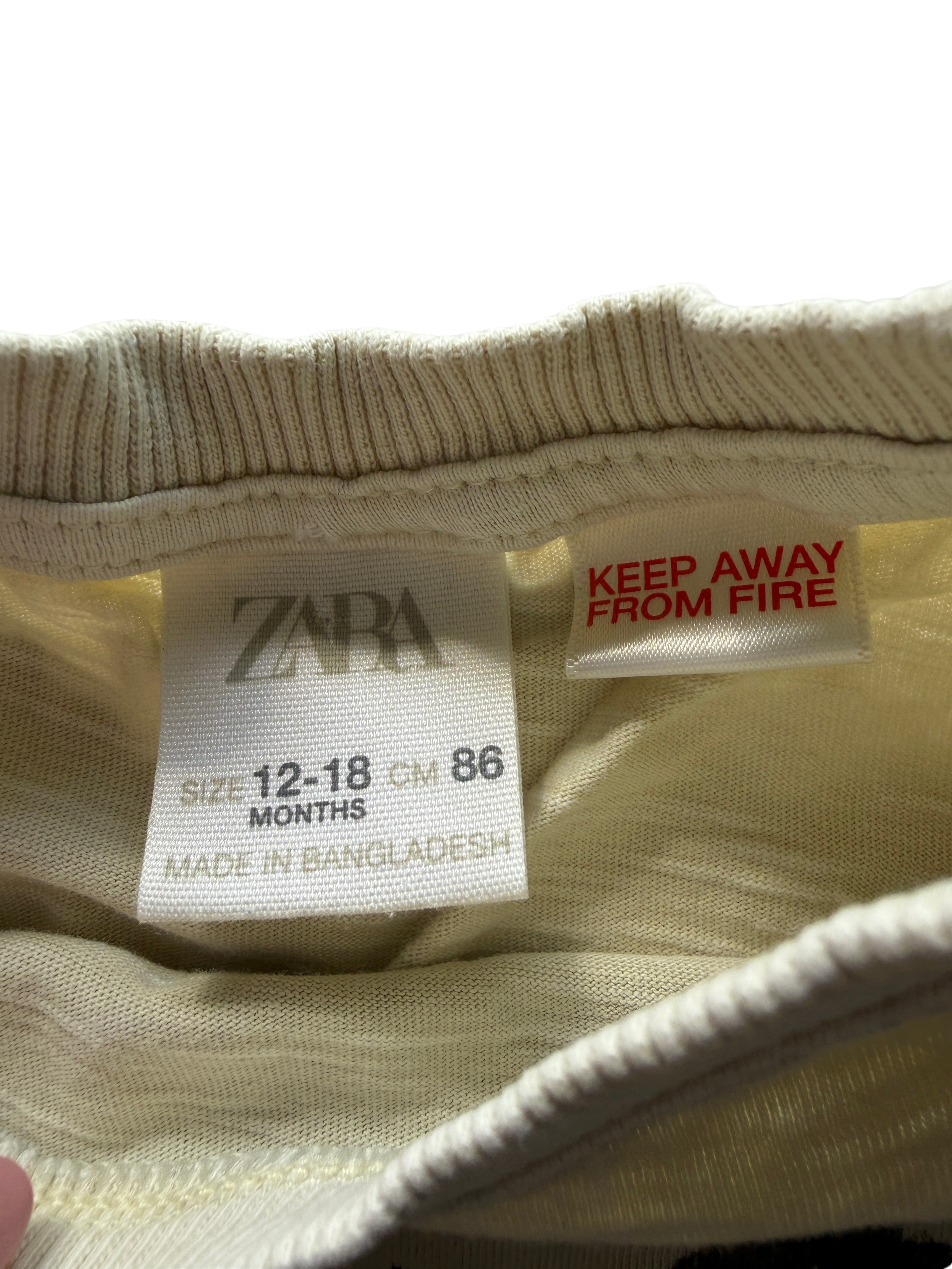 Zara Tshirt (12-18M)